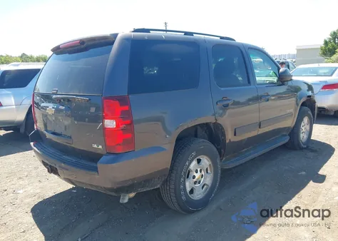 2010 Chevrolet Tahoe Ls z USA, uszkodzony, nr VIN 1GNUKAE09AR172879